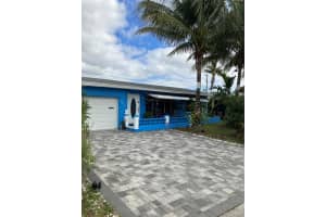 6811 NW 27th Ct, Sunrise, FL 33313 Sold 06/27/24