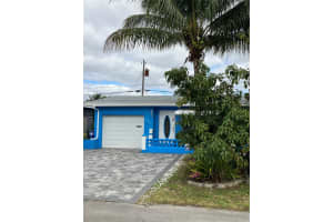 6811 NW 27th Ct, Sunrise, FL 33313 Sold 06/27/24