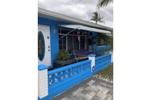 6811 NW 27th Ct, Sunrise, FL 33313 Sold 06/27/24