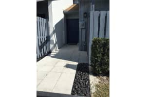 1543 N 14th Ter, Hollywood, FL 33020 Sold 05/23/24