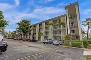 4850 NW 29th Ct 422, Lauderdale Lakes, FL 33313 Sold 03/20/24