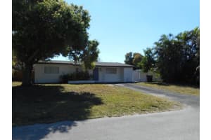 270 NW 10th St, Boca Raton, FL 33432 Sold 03/25/24