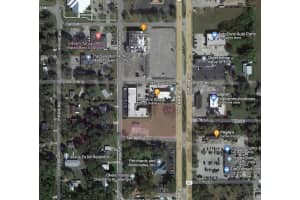 1702 Parrott Avenue, Okeechobee, FL 34974 - MLS#F10422268