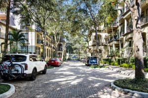 2625 NE 14th Ave 101, Wilton Manors, FL 33334 Sold 06/18/24