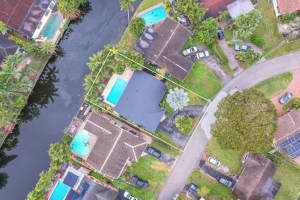3639 NW 17th Ter, Oakland Park, FL 33309 Sold 08/02/24
