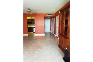 1400 Saint Charles Place, Pembroke Pines, FL 33026 - MLS#F10422367