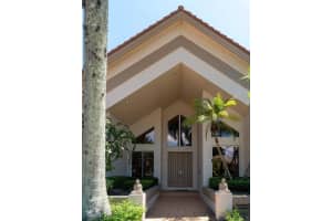 7082 Ayrshire Ln, Boca Raton, FL 33496 Sold 07/16/24