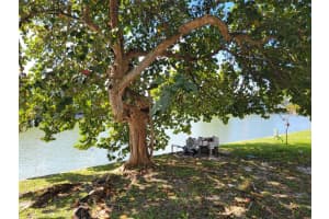 5610 NW 19th St 6, Lauderhill, FL 33313 Sold 06/12/24
