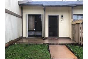 520 NE 211th Ter, Miami, FL 33179 Sold 04/17/24