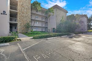 2500 SW 81st Ave 304, Davie, FL 33324 Sold 04/10/24