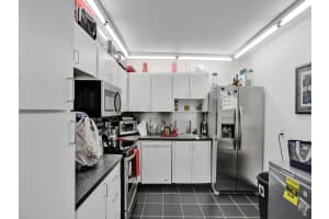 2801 NE 183rd St #2105w, Aventura, FL 33160, Sold 05/17/24