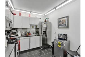 2801 NE 183rd St #2105w, Aventura, FL 33160, Sold 05/17/24