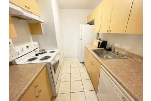 1068 N Benoist Farms Rd 303, West Palm Beach, FL 33411 Sold 03/29/24