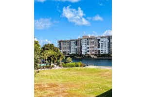 3100 48th Court, Lighthouse Point, FL 33064 - MLS#F10422838