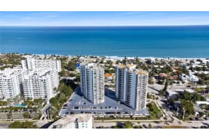 2715 N Ocean Blvd 11D, Fort Lauderdale, FL 33308 Sold 03/15/24