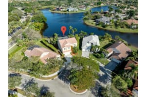 504 Cascade Falls Dr, Weston, FL 33327 Sold 05/01/24