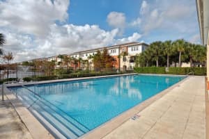 274 SW 7th Ct 274, Pompano Beach, FL 33060 Sold 04/27/24