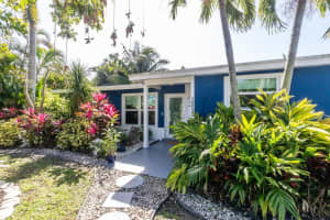 2000 NW 39th St, Oakland Park, FL 33309 Sold 04/30/24