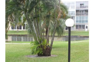 1025 SE 4th Ave 101, Dania Beach, FL 33004 Sold 04/25/24