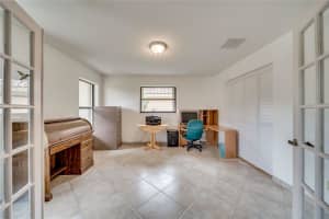 9672 Ridgecrest Ct, Davie, FL 33328, Sold 04/01/24