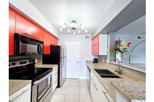 2371 NW 33rd St 705, Oakland Park, FL 33309 Sold 05/14/24