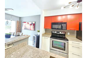 2371 NW 33rd St 705, Oakland Park, FL 33309 Sold 05/14/24