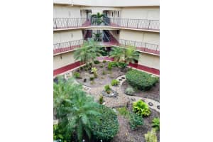 5160 Las Verdes Cir 313, Delray Beach, FL 33484 Sold 06/18/24