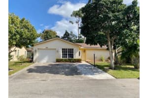 6378 Summer Sky Lane, Lake Worth Beach, FL 33463 Sold 05/31/24