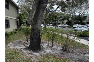 468 Westree Ln 468, Plantation, FL 33324 Sold 03/28/24