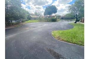 1215 Hampton Blvd, North Lauderdale, FL 33068 Sold 04/16/24