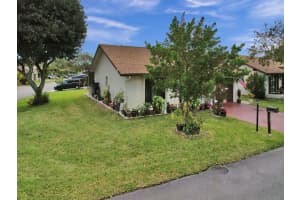 1950 SW 16th Ct, Deerfield Beach, FL 33442 Sold 04/15/24