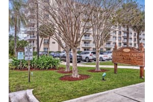 1831 NE 38th St 604, Oakland Park, FL 33308 Sold 05/31/24