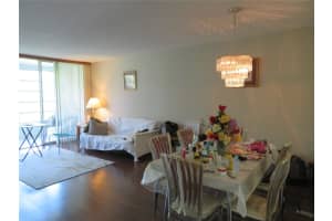 8341 Sands Point Blvd 202B, Tamarac, FL 33321 Sold 04/04/25