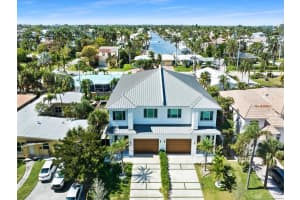 2211 NE 33rd Ave, Fort Lauderdale, FL 33305 Sold 03/22/24