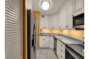 200 NE 19th Ct #110m, Wilton Manors, FL 33305, Sold 07/31/24