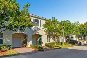 247 SW 7th St, Pompano Beach, FL 33060, Sold 04/19/24