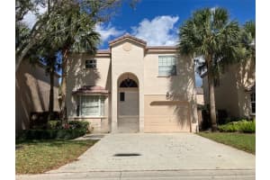 10781 NW 12th Dr, Plantation, FL 33322 Sold 11/19/24