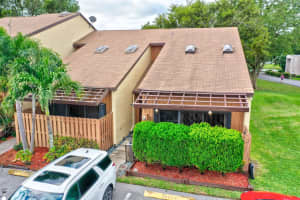 4151 SW 85th Ave, Davie, FL 33328, Sold 04/11/24