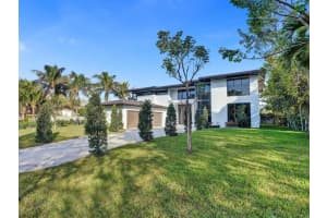 7 Gatehouse Rd, Sea Ranch Lakes, FL 33308 Sold 11/20/24