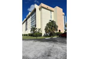 501 Three Islands Blvd 518, Hallandale Beach, FL 33009 Sold 03/26/24