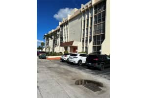 501 Three Islands Blvd 518, Hallandale Beach, FL 33009 Sold 03/26/24