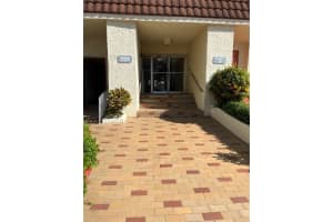 501 Three Islands Blvd 518, Hallandale Beach, FL 33009 Sold 03/26/24