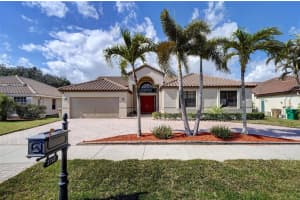 2743 W Orchard Cir, Davie, FL 33328 Sold 03/04/25