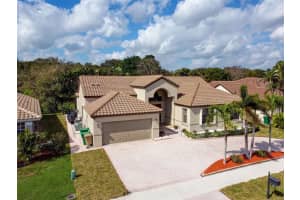2743 W Orchard Cir, Davie, FL 33328 Sold 03/04/25