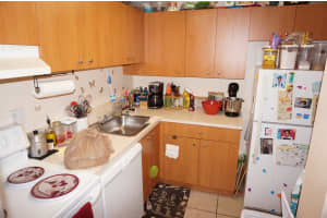 407 Executive Center Dr 208, West Palm Beach, FL 33401 Sold 03/29/24