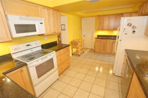 5718 NW 68th Ave, Tamarac, FL 33321 Sold 05/10/24