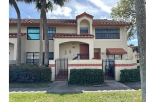 510 Congressional Way 510, Deerfield Beach, FL 33442 Sold 04/12/24
