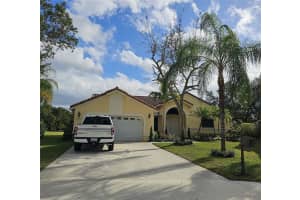 744 Verona Lake Dr, Weston, FL 33326 Sold 03/26/24