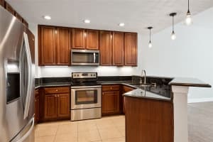630 SW 1st Ave, Pompano Beach, FL 33060 Sold 05/08/24