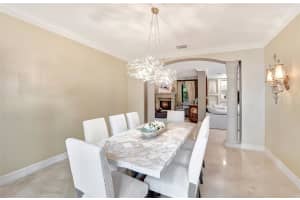 77 SE Olive Way, Boca Raton, FL 33432 Sold 07/15/24